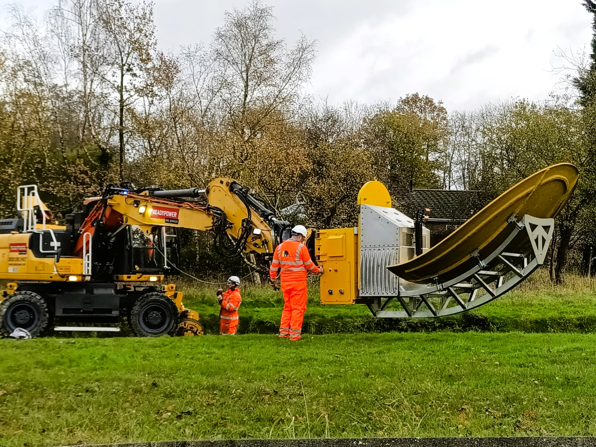 Groundwave about us image 2